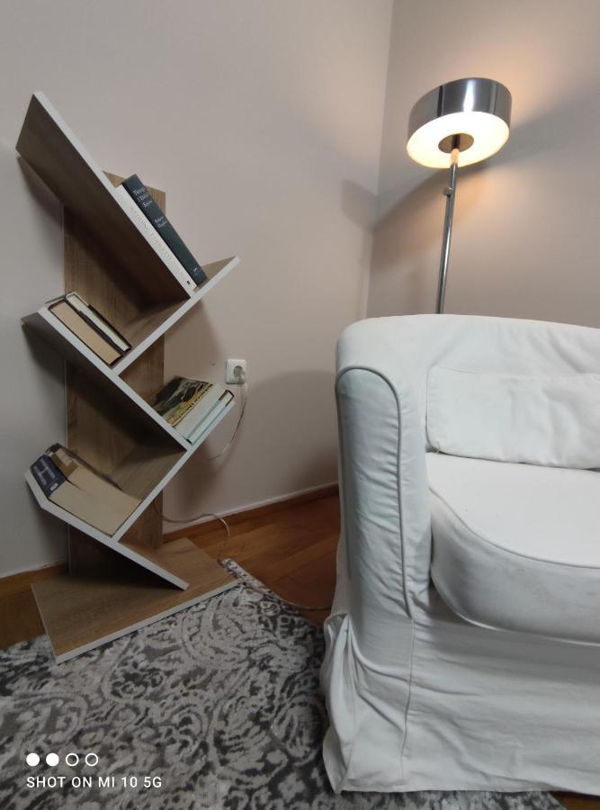 Cozy Apartment Near The Sea In Palaio Faliro Athens Exterior photo